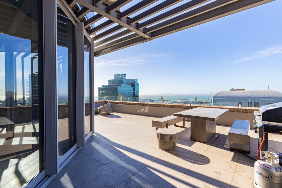 2 Bedroom Property for Sale in Cape Town City Centre Western Cape